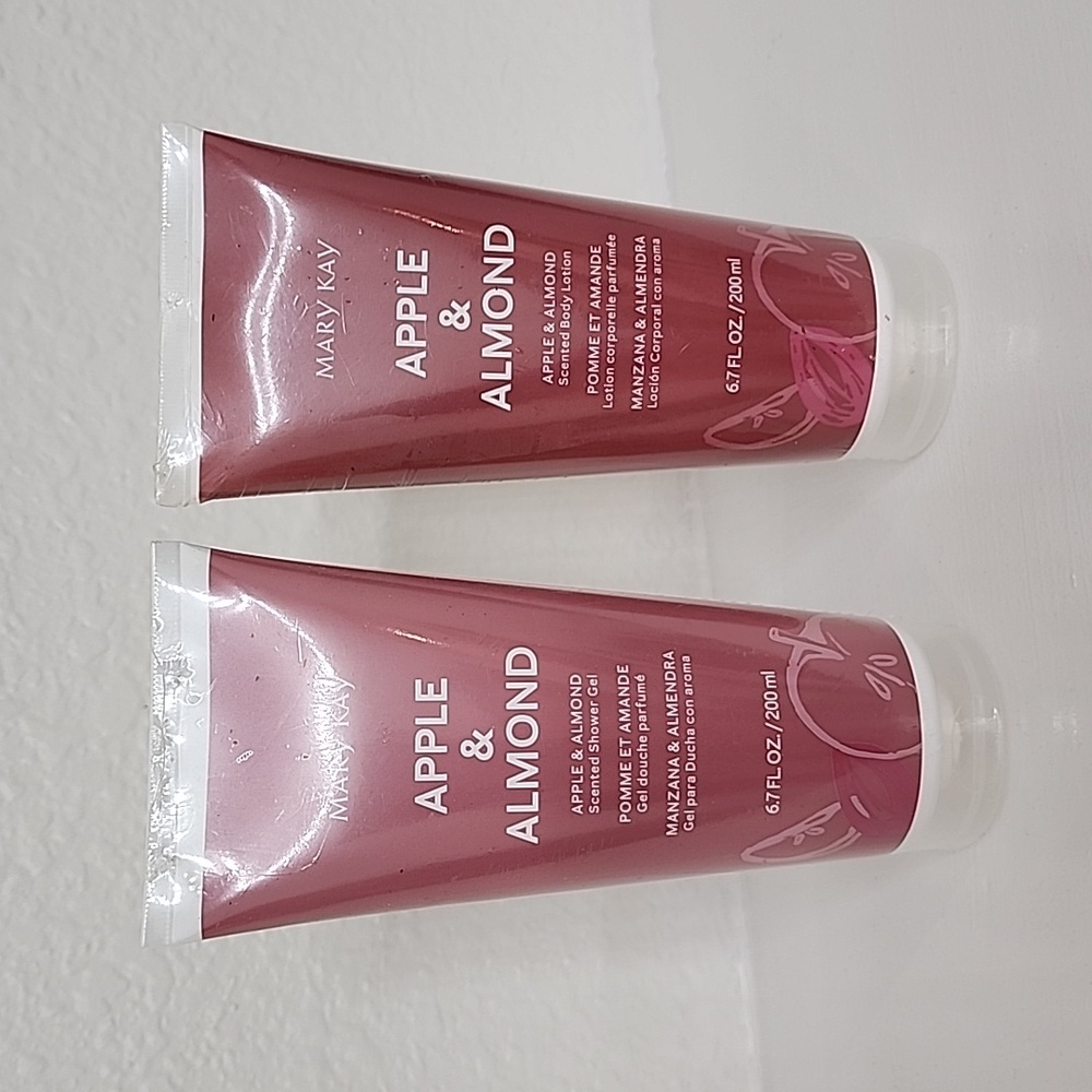 Mary Kay Apple & Almond Shower Gel and Lotion set